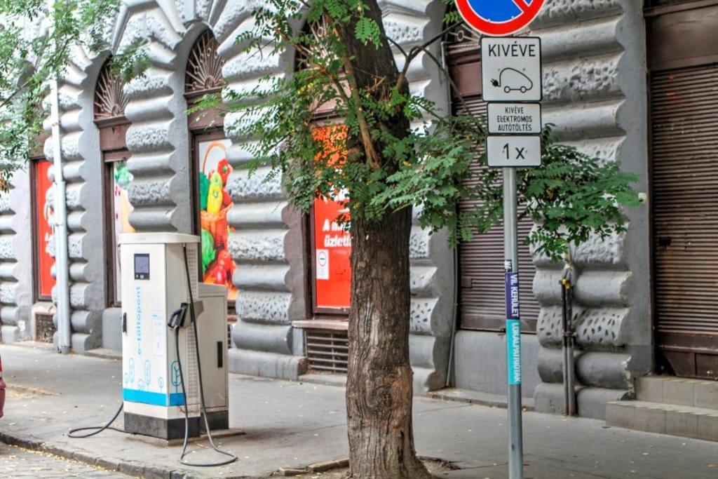 شقة Nefelejcs Near The Keleti Railway Station بودابست المظهر الخارجي الصورة